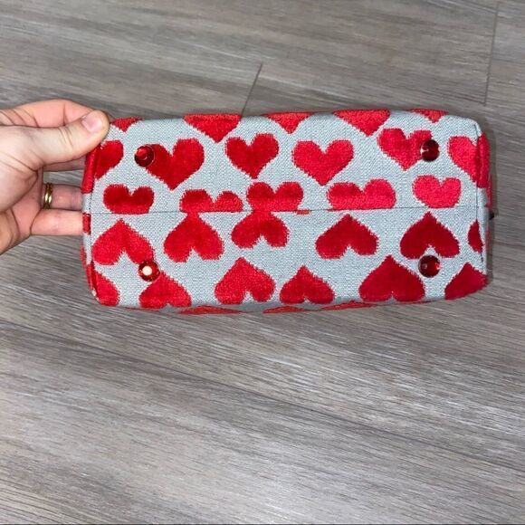 NWOT ❤️Think Bee Just Hearts Purse only avail in Japan - Picture 10 of 10